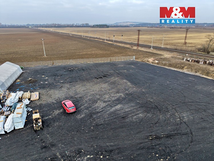 Pronájem  pozemku 2 500 m² - foto 3