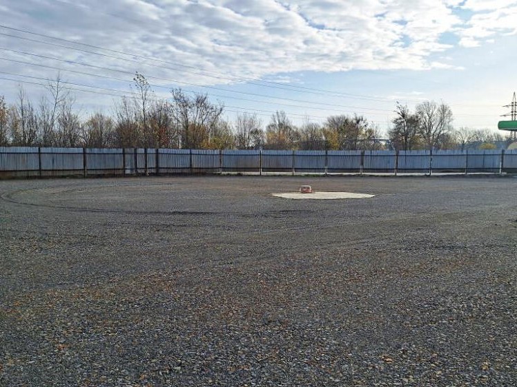 Pronájem  komerčního pozemku 1 450 m² - foto 5