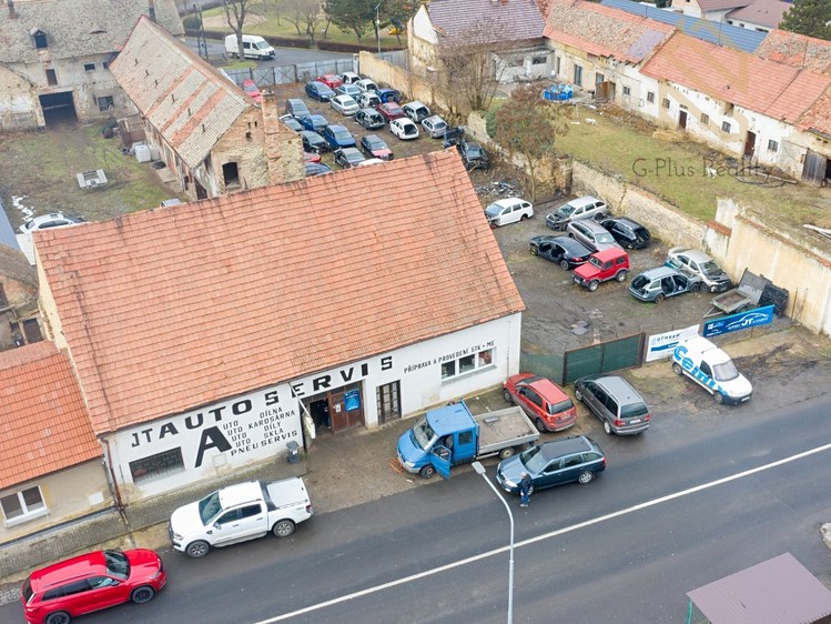 Prodej obchodního prostoru 1 326 m² - foto 1