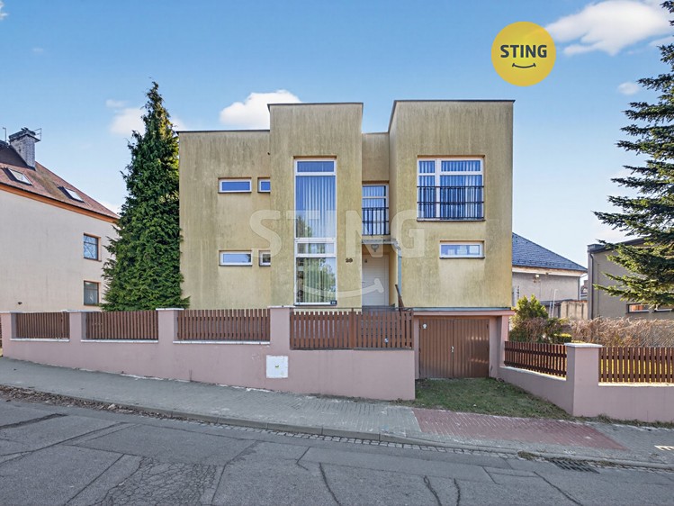 Prodej kanceláře 269 m² - foto 1