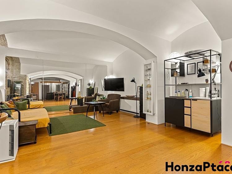 Prodej komerční nemovitosti 66 m² - foto 6