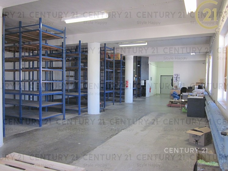 Pronájem skladového prostoru 186 m² - foto 1