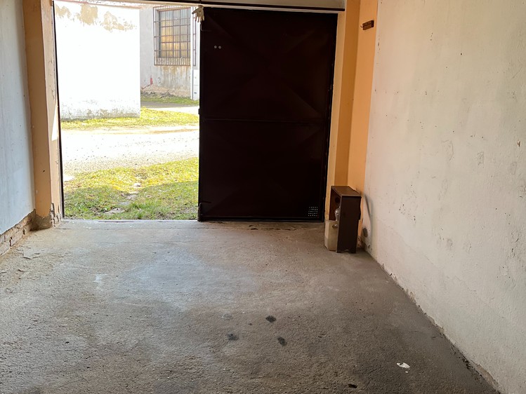 Prodej garáže 18 m² - foto 2