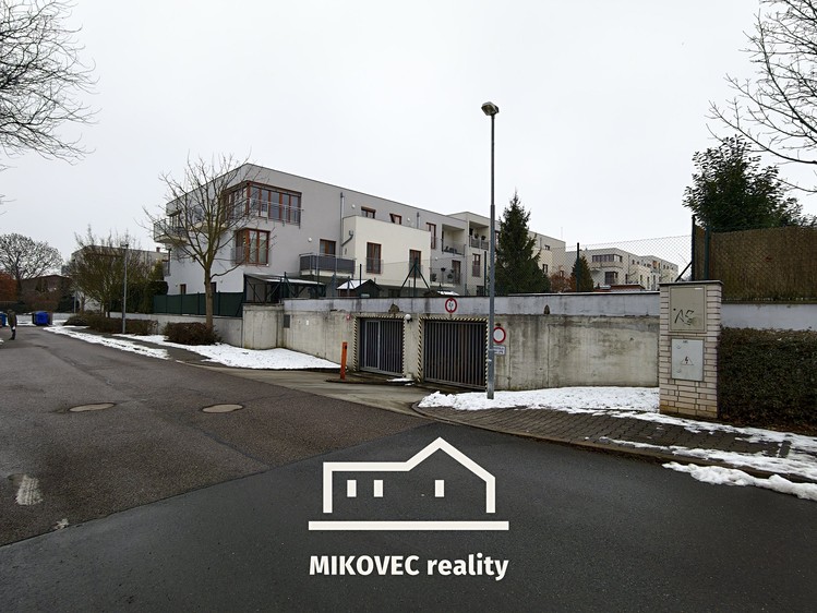 Prodej garáže 12 m² - foto 7