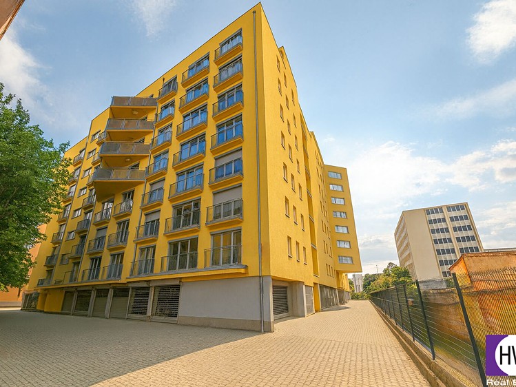 Prodej garážového stání 13 m² - foto 3