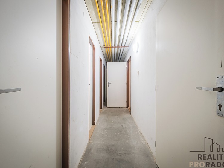 Prodej garáže 15 m² - foto 3