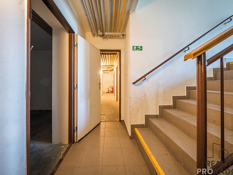 Prodej garáže 15 m² - foto 5