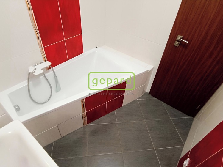Prodej bytu 3+1 69 m² (Jednopodlažní) - foto 3
