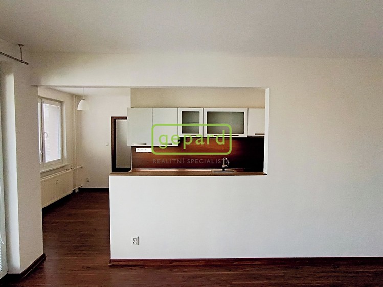 Prodej bytu 3+1 69 m² (Jednopodlažní) - foto 2