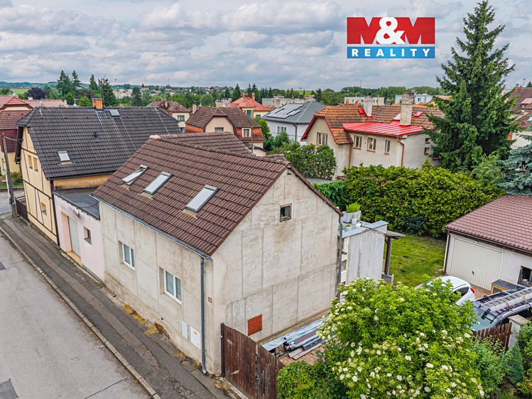 Prodej rodinného domu 103 m², pozemek 339 m² - foto 1