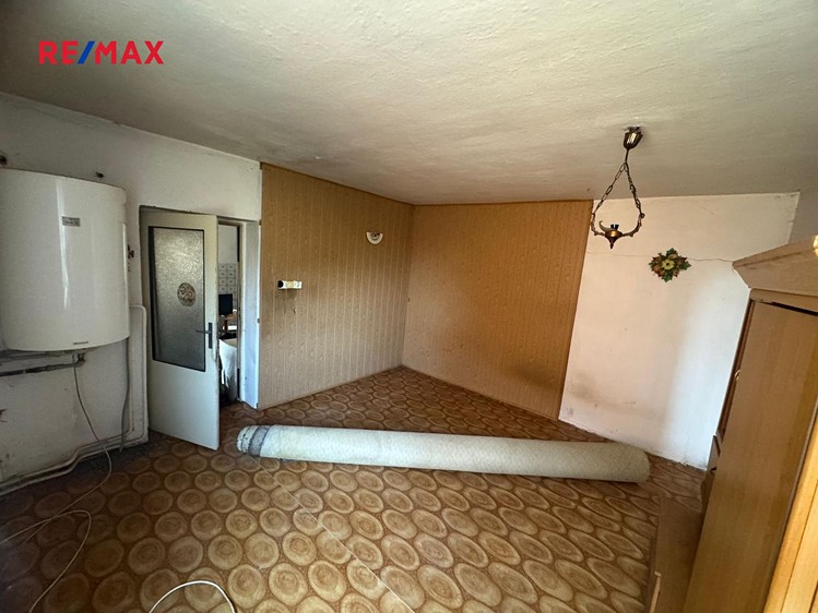 Prodej rodinného domu 127 m², pozemek 658 m² - foto 5