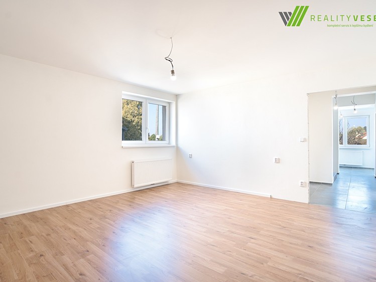 Prodej  rodinného domu 240 m², pozemek 369 m² - foto 5