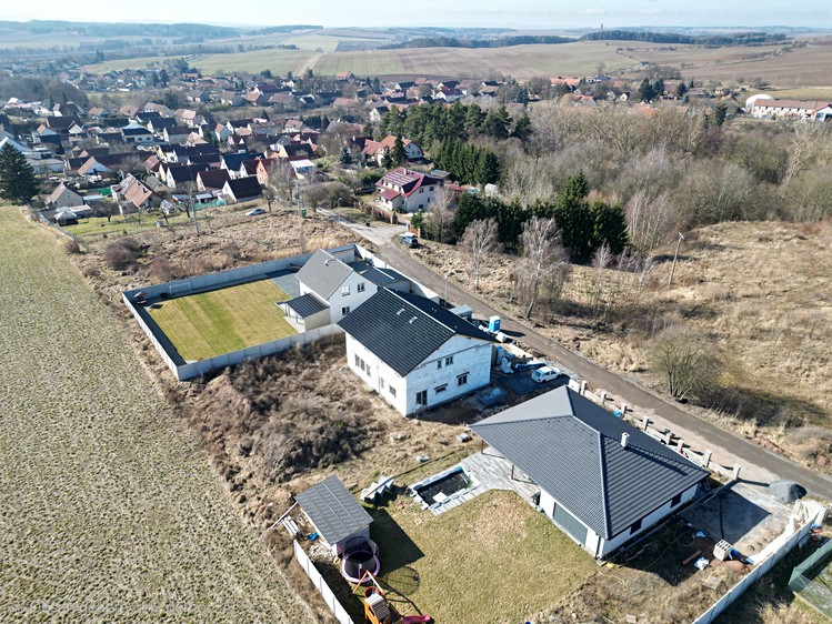 Prodej rodinného domu 144 m², pozemek 534 m² - foto 8
