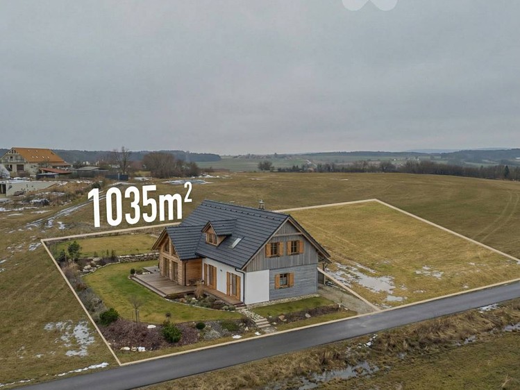 Prodej stavebního pozemku 1 035 m² - foto 5