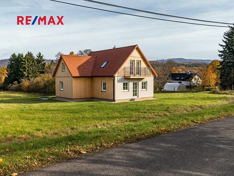 Prodej stavebního pozemku 1 104 m² - foto 6