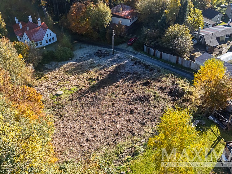 Prodej stavebního pozemku 1 616 m² - foto 4
