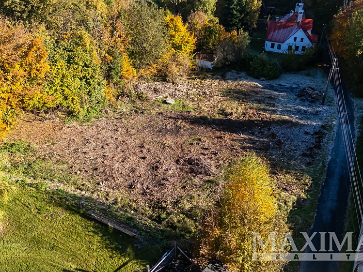 Prodej stavebního pozemku 1 616 m² - foto 7