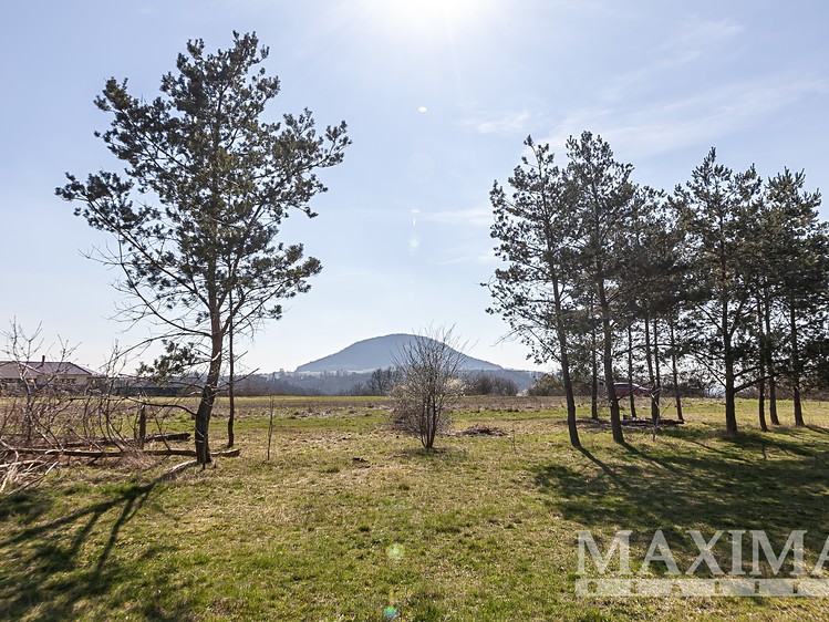 Prodej  pozemku 850 m² - foto 8