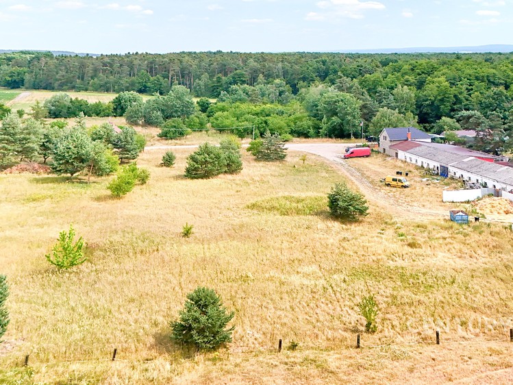 Prodej  stavebního pozemku 5 657 m² - foto 3