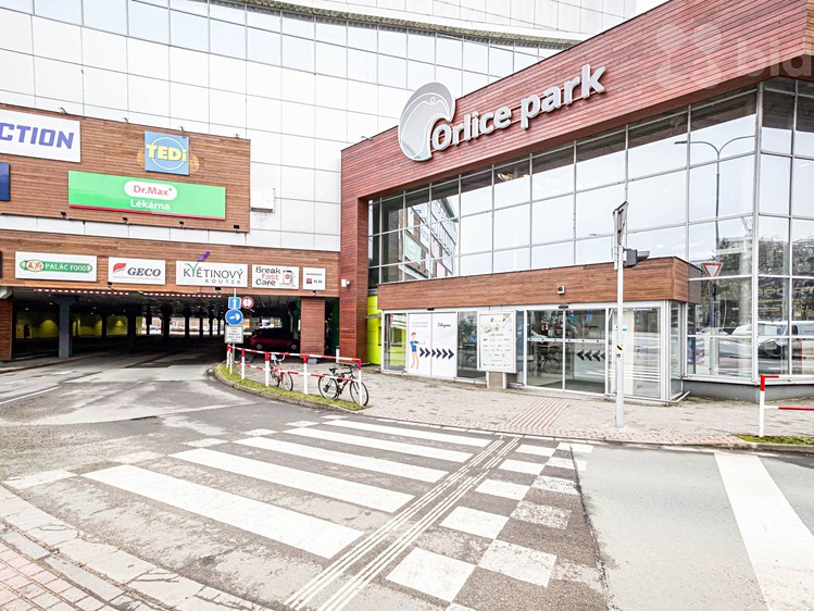 Pronájem obchodního prostoru 63 m² - foto 5