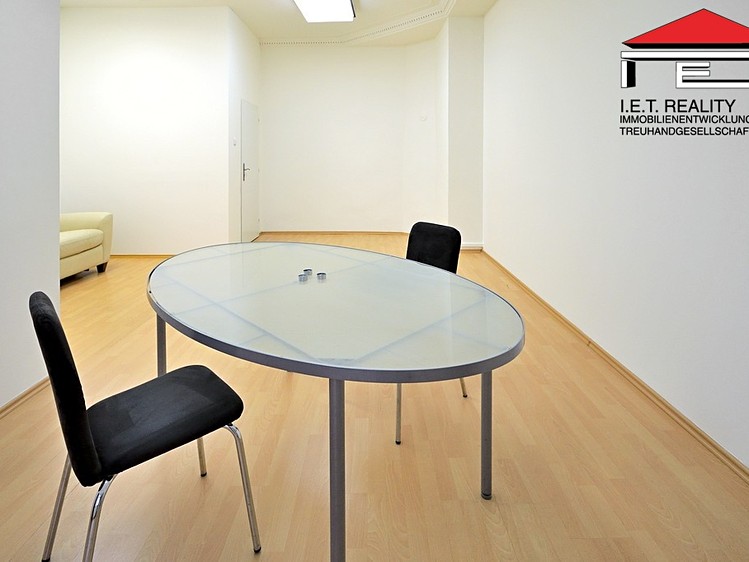 Pronájem kanceláře 29 m² - foto 3