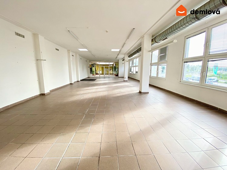 Pronájem obchodního prostoru 213 m² - foto 6