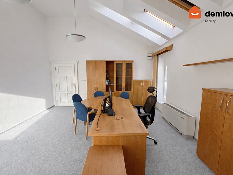 Pronájem kanceláře 113 m² - foto 3