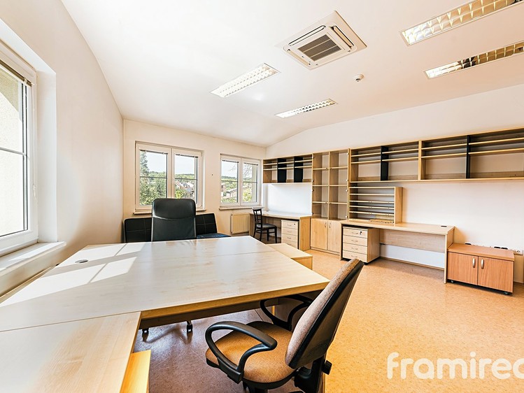 Pronájem kanceláře 20 m² - foto 3