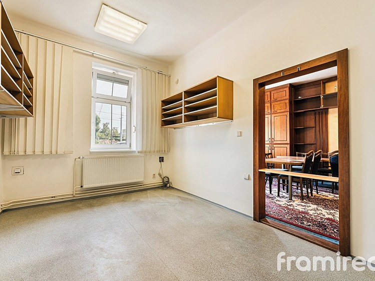 Pronájem kanceláře 20 m² - foto 8