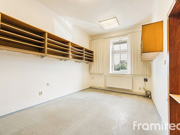 Pronájem kanceláře 20 m² - foto 7