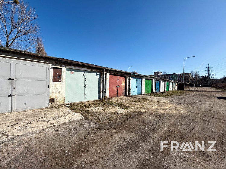 Prodej garáže 20 m² - foto 5