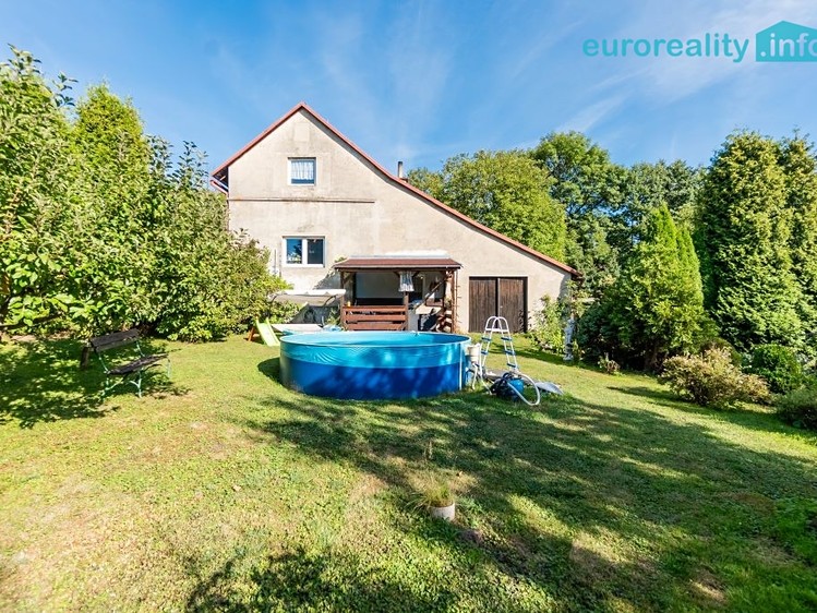 Prodej rodinného domu 239 m², pozemek 1 610 m² - foto 3