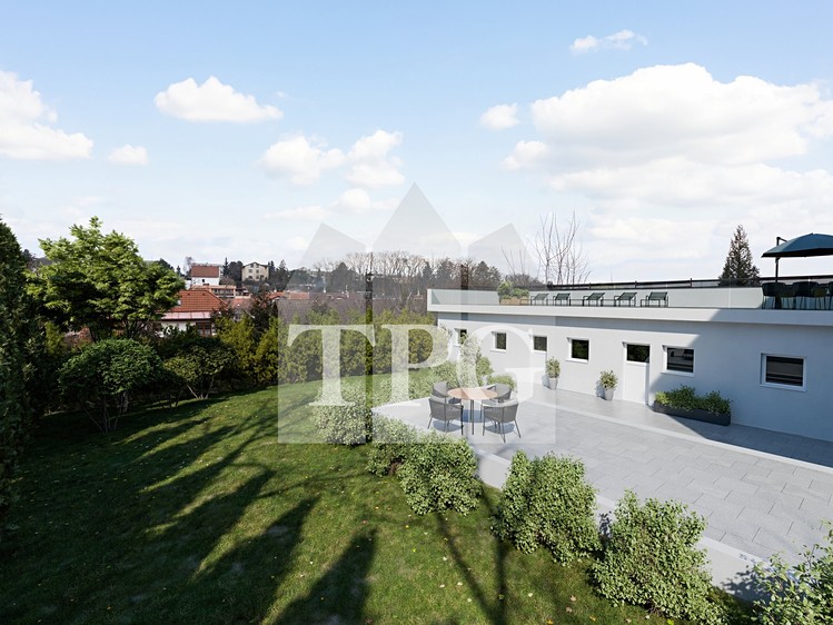 Prodej rodinného domu 350 m², pozemek 604 m² - foto 3