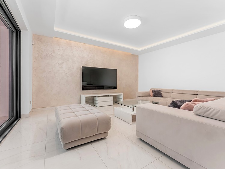 Prodej rodinného domu 265 m², pozemek 600 m² - foto 7