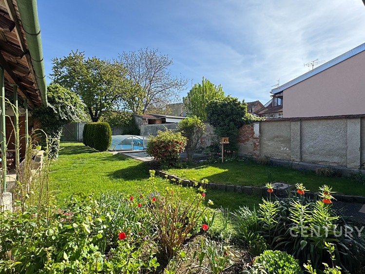 Prodej rodinného domu 174 m², pozemek 863 m² - foto 5