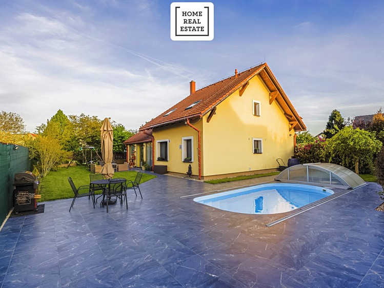 Prodej  rodinného domu 206 m², pozemek 809 m² - foto 7