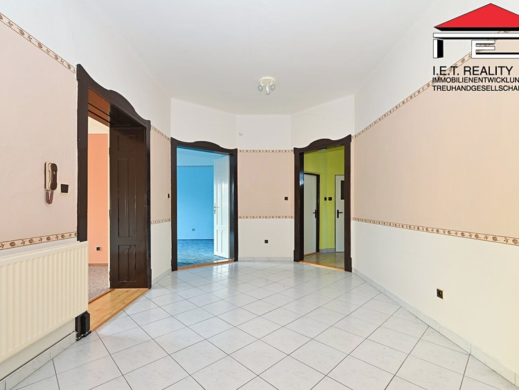 Prodej  rodinného domu 177 m², pozemek 1 813 m² - foto 3