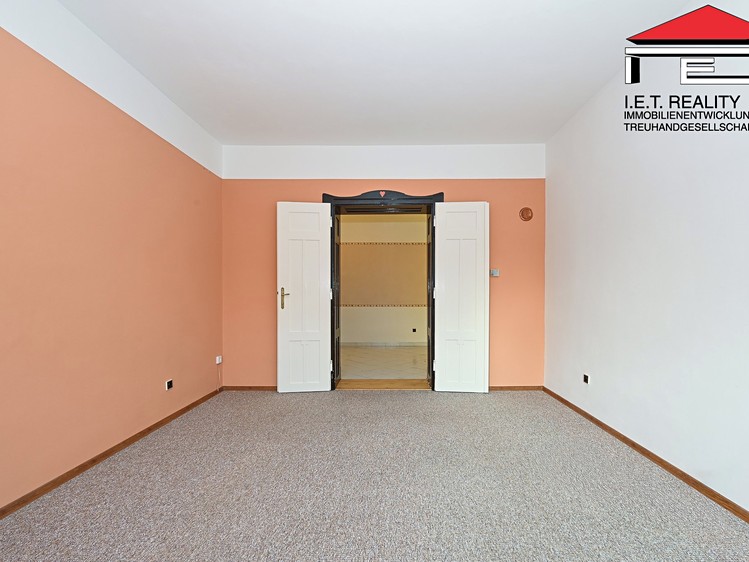 Prodej  rodinného domu 177 m², pozemek 1 813 m² - foto 5