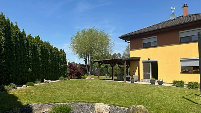 Prodej rodinného domu 170 m², pozemek 760 m² - foto 6