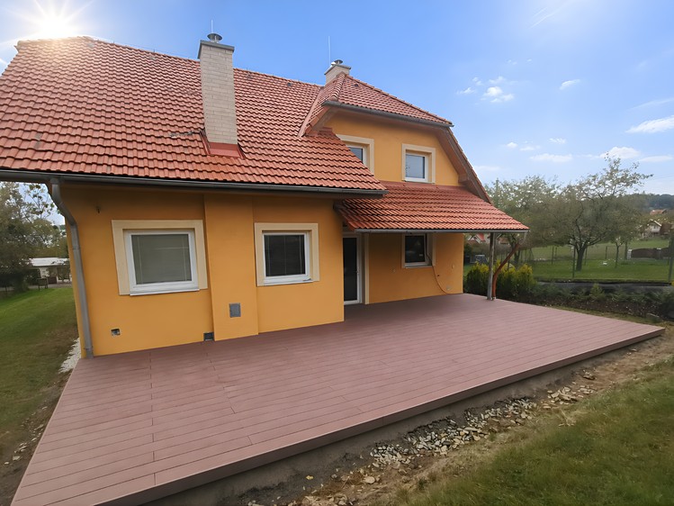 Prodej rodinného domu 230 m², pozemek 1 720 m² - foto 3