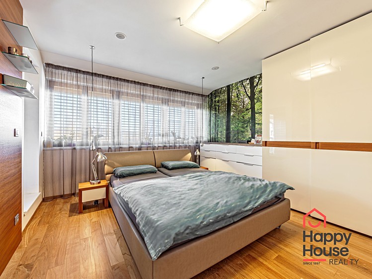 Prodej rodinného domu 200 m², pozemek 280 m² - foto 5