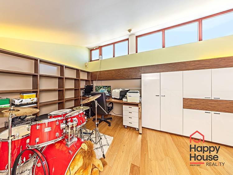 Prodej rodinného domu 200 m², pozemek 280 m² - foto 7