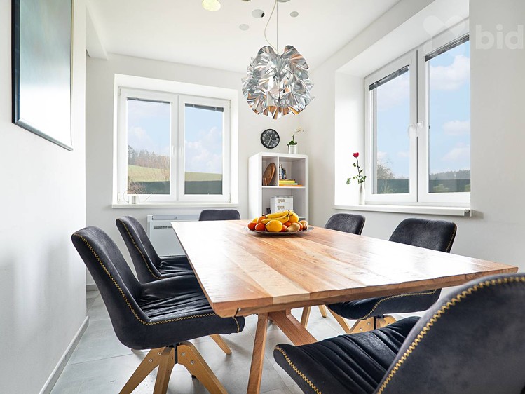 Prodej  rodinného domu 193 m², pozemek 950 m² - foto 4