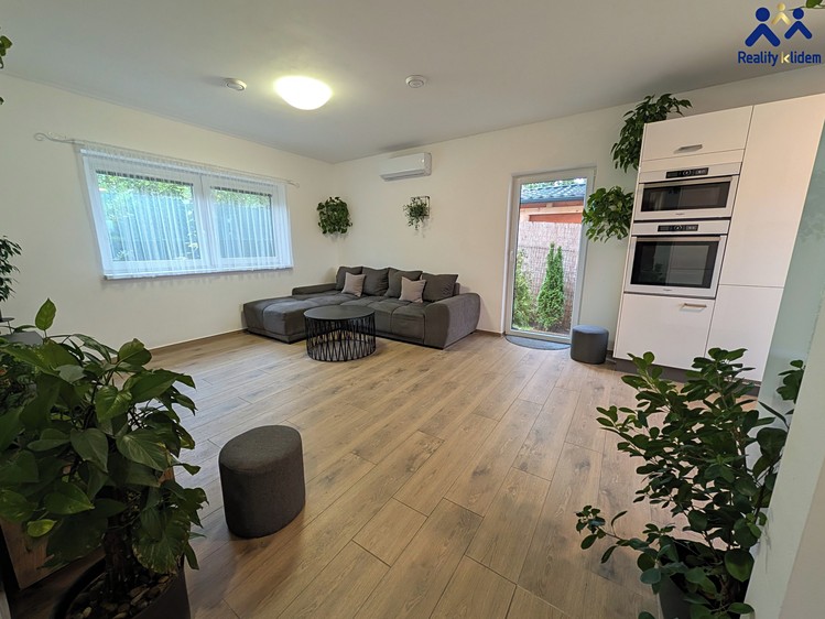 Prodej rodinného domu 127 m², pozemek 500 m² - foto 6