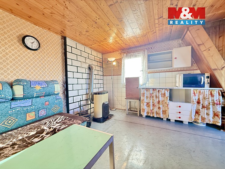 Prodej chaty 20 m², pozemek 285 m² - foto 4