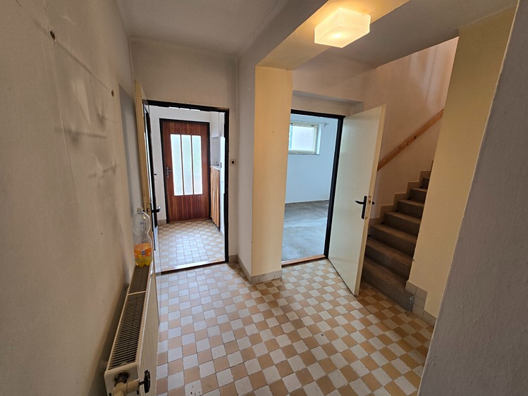 Prodej  rodinného domu 140 m², pozemek 296 m² - foto 4