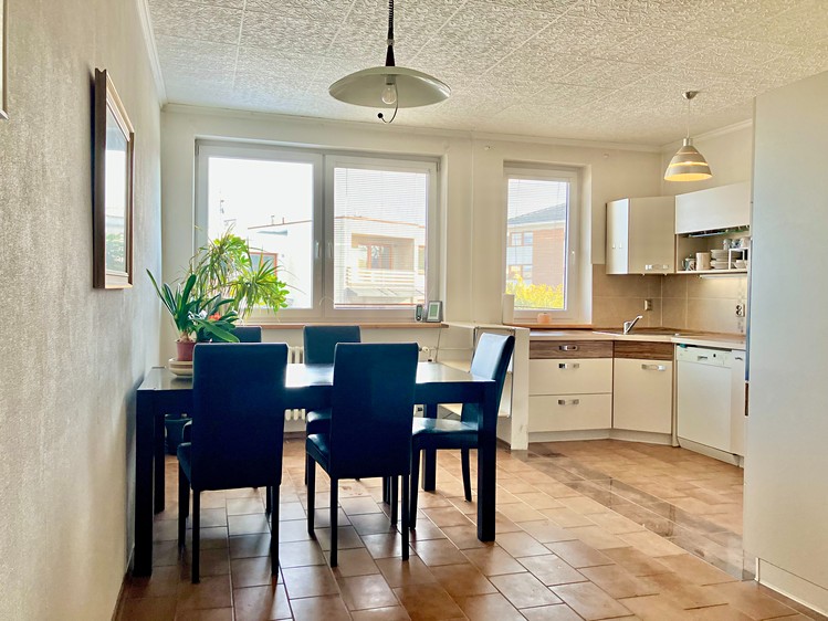 Prodej  rodinného domu 189 m², pozemek 469 m² - foto 4