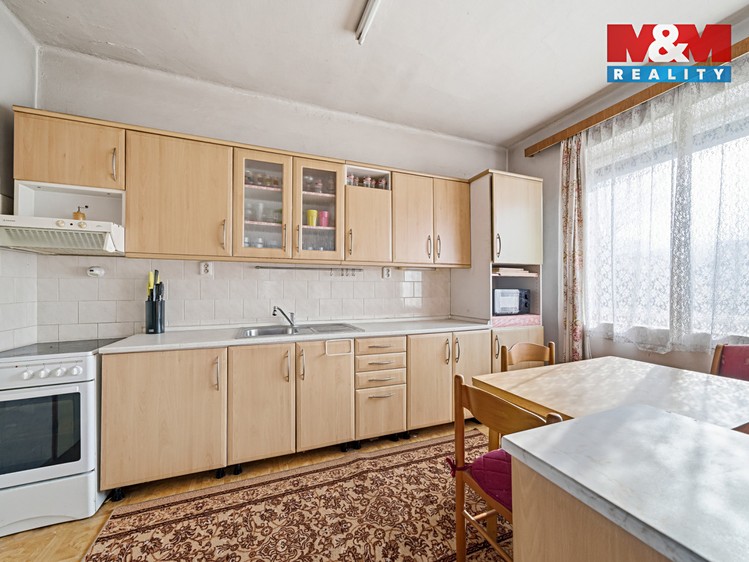 Prodej rodinného domu 120 m², pozemek 735 m² - foto 7