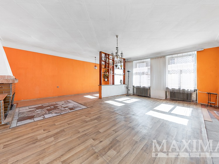 Prodej rodinného domu 290 m², pozemek 283 m² - foto 6