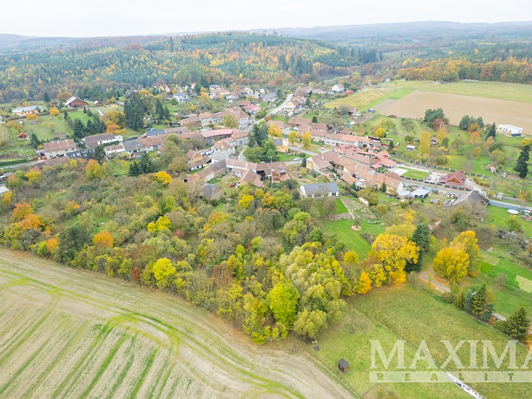 Prodej rodinného domu 100 m², pozemek 4 135 m² - foto 8